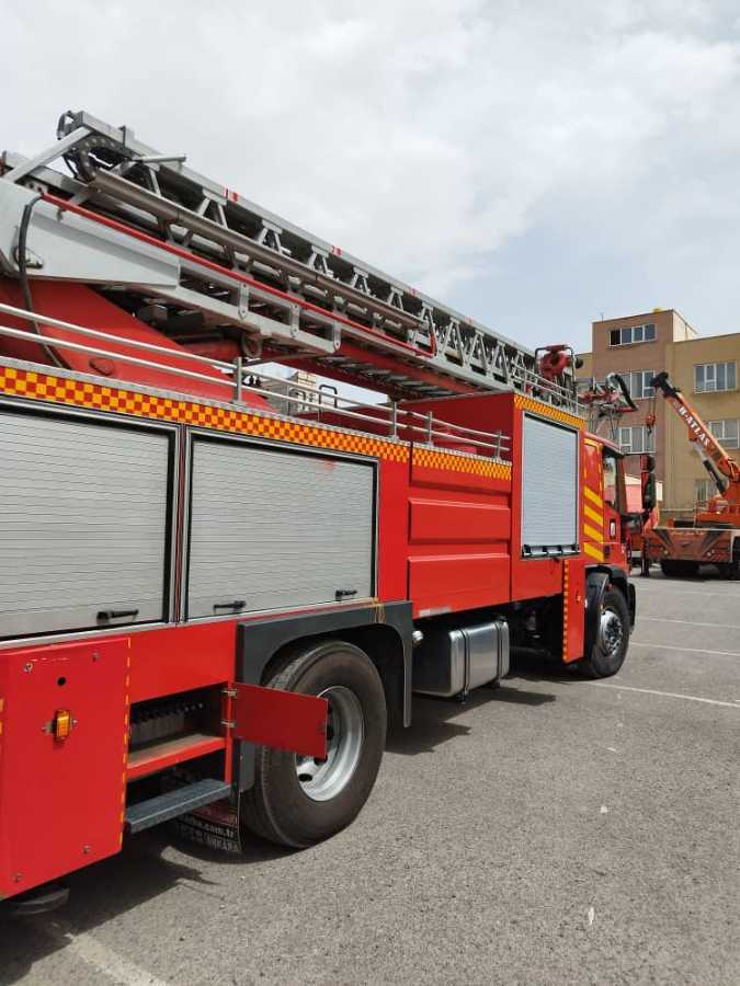 تعمیر نردبان آتش نشانی